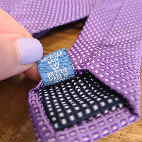 Haines & Bonner Purple Dot Silk Tie -NWT - Picture 6 of 6